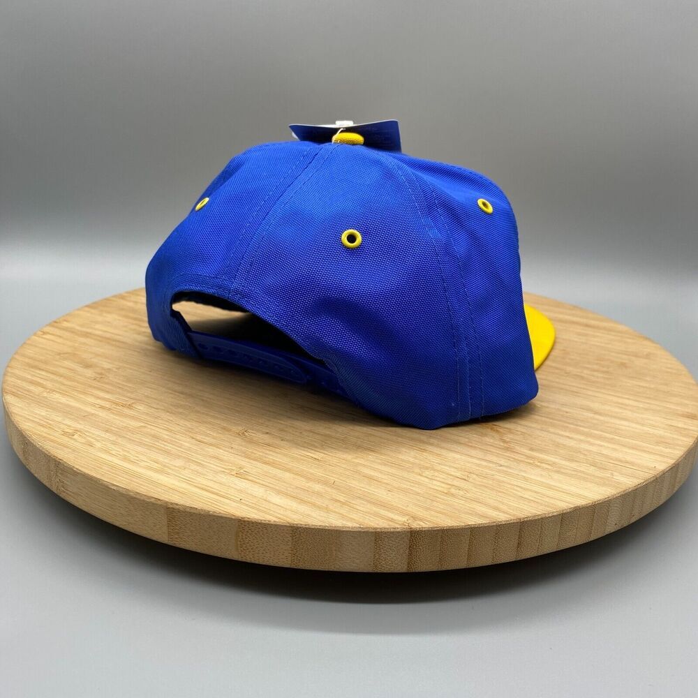 X-Men Disney D23 Expo Exclusive Hat Blue Yellow 2 Pins Marvel Xavier Animated - Picture 6 of 14